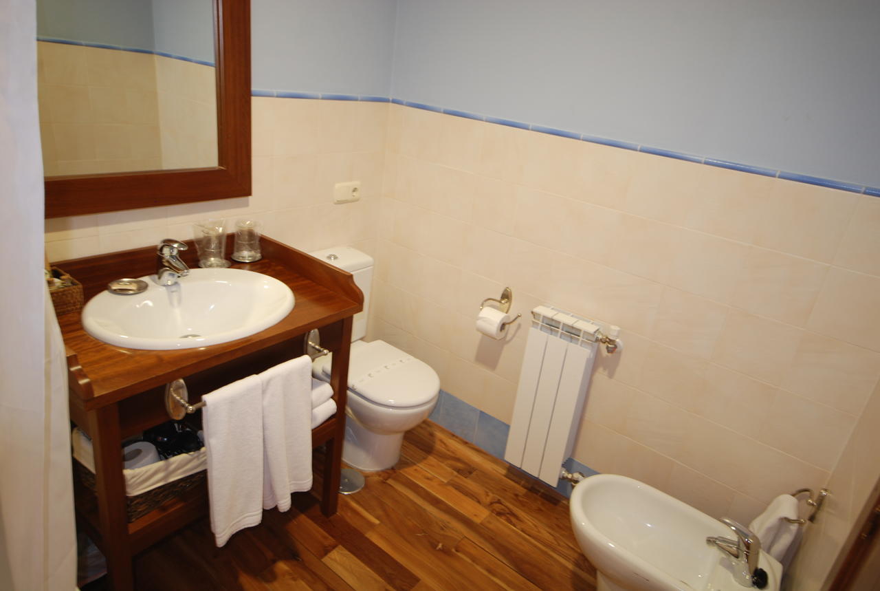 Hotel Del Verde Al Amarillo Penasrubias de Piron ห้อง รูปภาพ