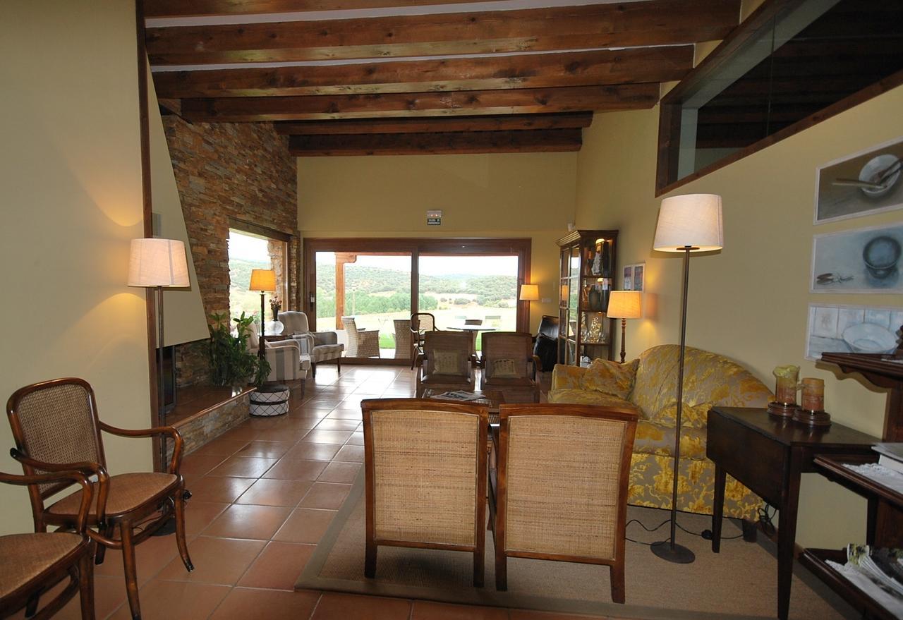 Hotel Del Verde Al Amarillo Penasrubias de Piron ภายนอก รูปภาพ